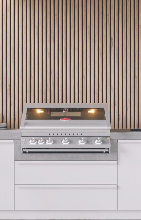 beefeater-7000-series-premium-5-burner-built-in-grill-394391
